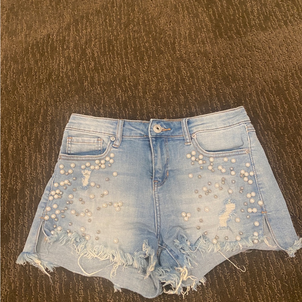 Women’s pearl jean shorts